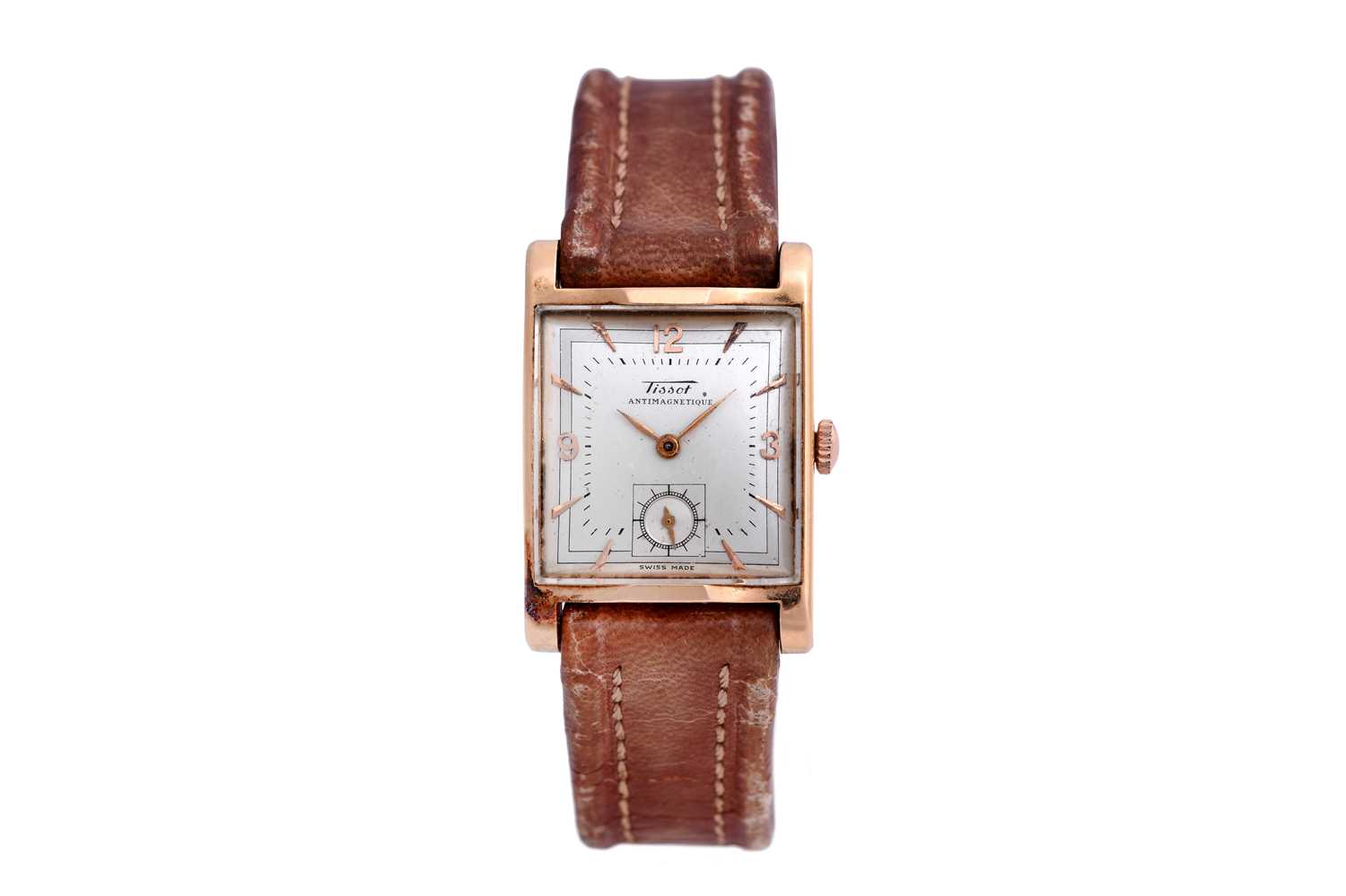 Lot 20 - A MEN'S TISSOT 18K ROSE GOLD MANUAL WRISTWATCH.