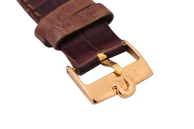 Lot 64 - A MEN'S OMEGA STAINLESS STEEL AND GOLD PLATED AUTOMATIC WRISTWATCH.