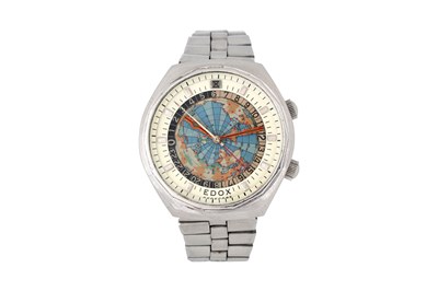 Lot 32 - A MEN’S EOX STAINLESS STEEL GMT AUTOMATIC BRACELET WATCH