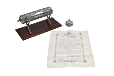 Lot 173 - A COMMEMORATIVE ANGLO-INDIAN SILVER SCROLL AND HANDKERCHIEF FROM THE BURMAH OIL COMPANY