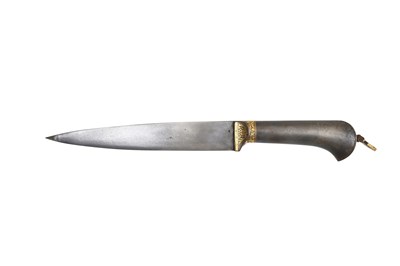 Lot 162 - A FINE GOLD-DAMASCENED (KOFTGARI) INDIAN STEEL KARD DAGGER