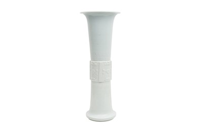 Lot 30 - A LARGE CHINESE BLANC DE CHINE ARCHAISTIC VASE, GU