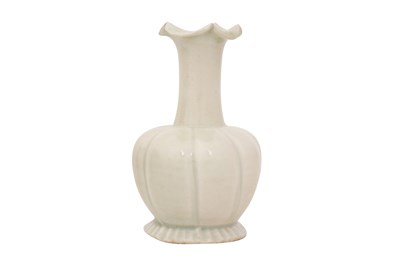 Lot 24 - A CHINESE QINGBAI 'MELON' VASE