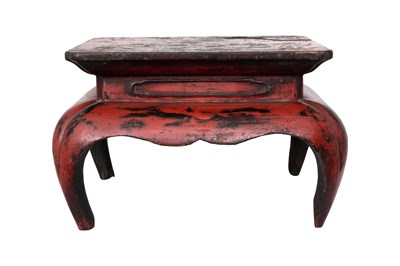 Lot 167 - A JAPANESE NEGORO LACQUER STAND