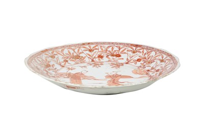 Lot 43 - A CHINESE IRON-RED AND GILT FIGURAL DISH