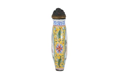 Lot 54 - A CHINESE YELLOW-GROUND ENAMELLED SNUFF BOTTLE