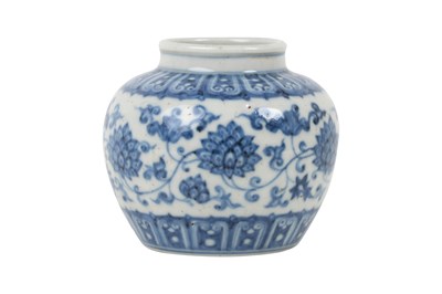 Lot 36 - A CHINESE BLUE AND WHITE 'LOTUS' JAR