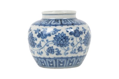 Lot 36 - A CHINESE BLUE AND WHITE 'LOTUS' JAR