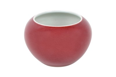 Lot 81 - A CHINESE RED-GLAZED BRUSHWASHER