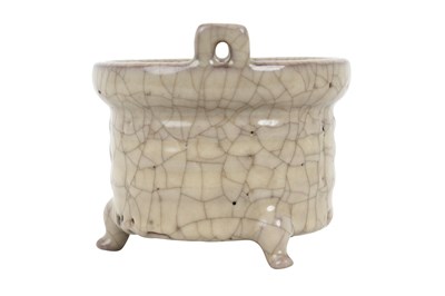 Lot 22 - A CHINESE GE-TYPE INCENSE BURNER