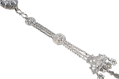Lot 231 - AN INDIAN SILVER LIME PASTE CONTAINER WITH HANGING CHAINLET AND MEASURING SPOON