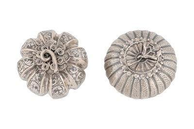 Lot 251 - TWO SILVER BOXES IN THE SHAPE OF GOURDS