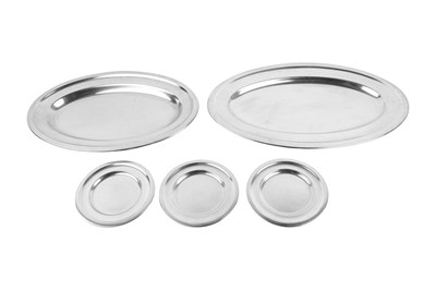 Lot 66 - A GROUP OF FOUR GERMAN SILVER-PLATED SERVING DISHES BY GEBRÜDER HEPP