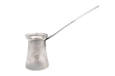 Lot 17 - A VINTAGE CHRISTOFLE SILVER-PLATED COFFEE POT