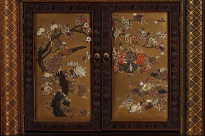 Lot 113 - A LARGE JAPANESE SHIBAYAMA-DECORATED DISPLAY CABINET, SHODANA