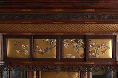 Lot 113 - A LARGE JAPANESE SHIBAYAMA-DECORATED DISPLAY CABINET, SHODANA