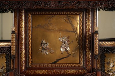 Lot 113 - A LARGE JAPANESE SHIBAYAMA-DECORATED DISPLAY CABINET, SHODANA