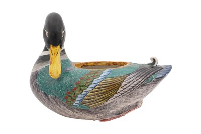 Lot 188 - A JAPANESE KUTANI DUCK-SHAPED JARDINIERE