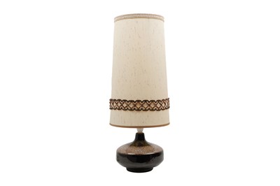 Lot 121 - A MID CENTURY WEST GERMAN CERAMIC LAMP WITH A HESSIAN SHADE