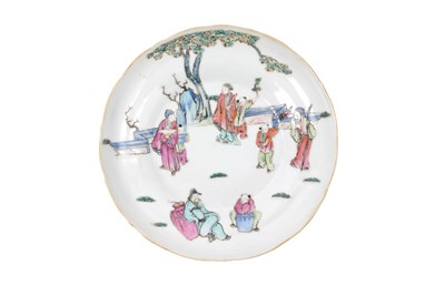 Lot 87 - A CHINESE FAMILLE ROSE 'IMMORTALS' DISH