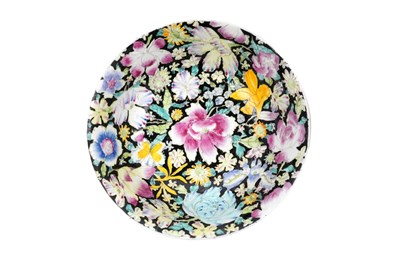 Lot 87 - A CHINESE FAMILLE ROSE 'IMMORTALS' DISH