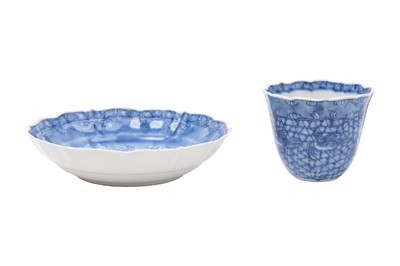 Lot 59 - A CHINESE BLUE AND WHITE 'CRANES' CUP AND SAUCER