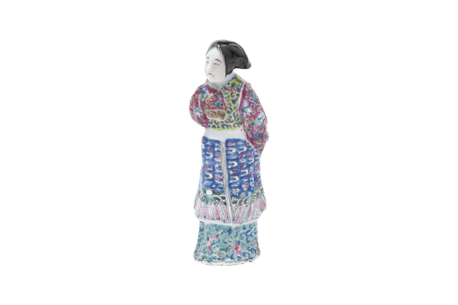 Lot 91 - A CHINESE FAMILLE ROSE ENAMELLED FIGURE OF A LADY