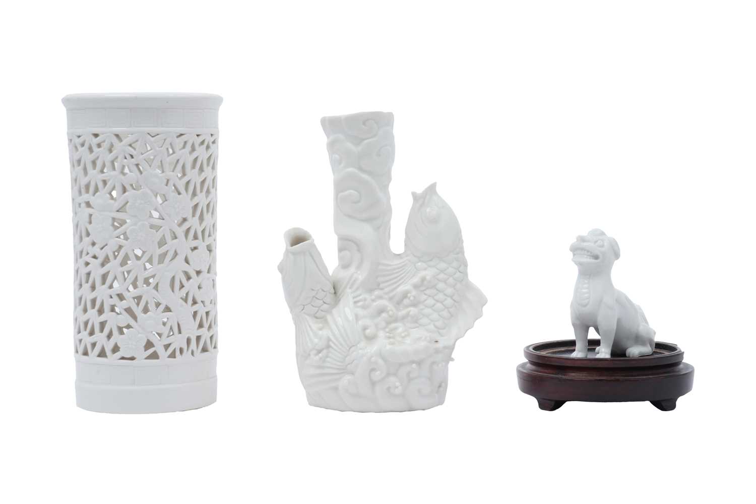 Lot 17 - A GROUP OF THREE CHINESE BLANC DE CHINE PIECES