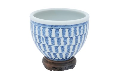 Lot 64 - A CHINESE BLUE AND WHITE 'SHOU' FISH BOWL