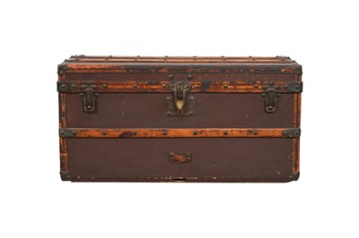 Lot 71 - LOUIS VUITTON EARLY CABIN TRUNK