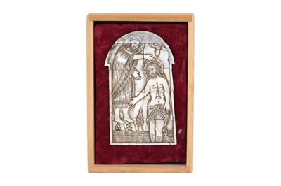 Lot 49 - A MOTHER-OF-PEARL PLAQUE DEPICTING THE BAPTISM OF JESUS