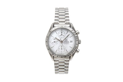 Lot 31 - AN ELEGANT MEN’S OMEGA STAINLESS STEEL AUTOMATIC CHRONOGRAPH BRACELET WATCH.