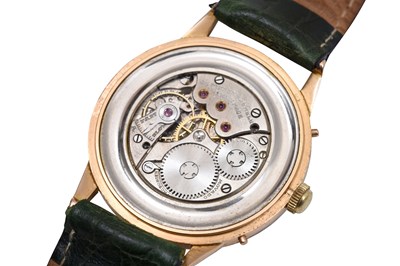 Lot 43 - AN ELEGANT VINTAGE MOVADO MEN’S 18K ROSE GOLD MANUAL WRISTWATCH.