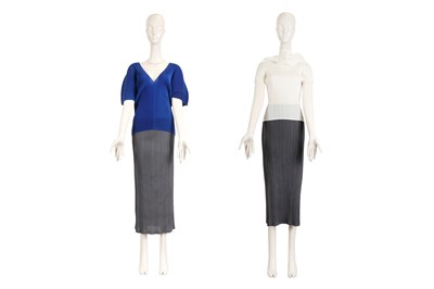 Lot 56 - ISSEY MIYAKE 'PLEATS PLEASE' TRIO OF PIECES