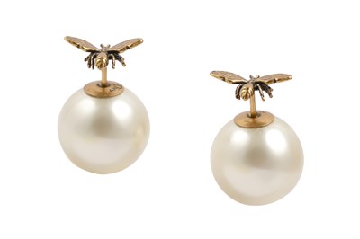 Lot 22 - CHRISTIAN DIOR BEE FAUX PEARL EARRINGS