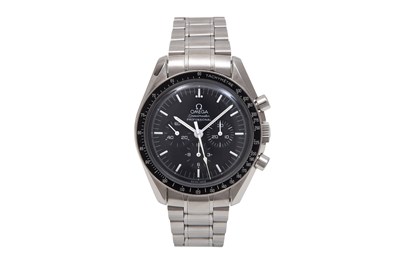 A MEN’S OMEGA OMEGA STAINLESS STEEL MANUAL CHRONOGRAPH BRACELET WATCH.