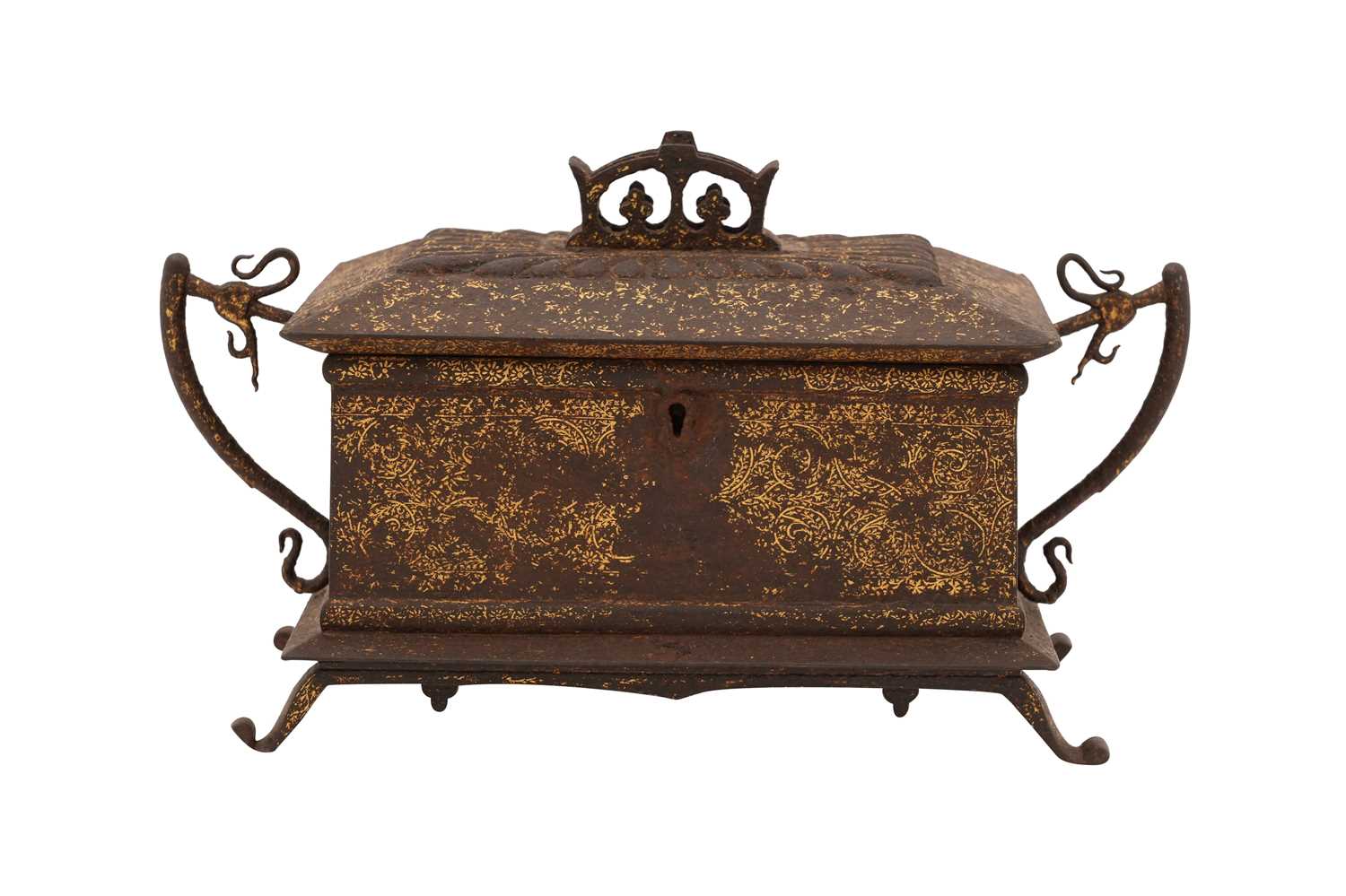 Lot 50 - AN INDIAN KOFTAGARI IRON LIDDED CASKET