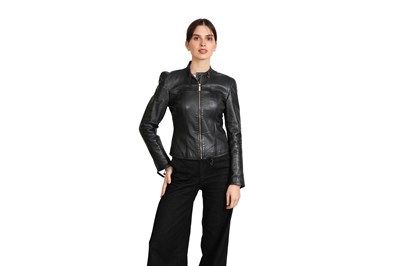 Lot 97 - GUCCI CLASSIC LADIES BIKER-STYLE BLACK SOFT LEATHER JACKET