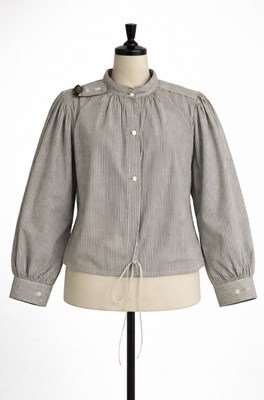 Lot 11 - A LATE VICTORIAN / EARLY EDWARDIAN INSTITUTIONAL STRIPED COTTON BLOUSE