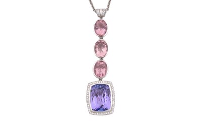 Lot 35 - AN 18CT WHITE GOLD, TANZANITE AND PINK TOURMALINE PENDANT AND CHAIN