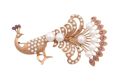 Lot 19 - A 14K GOLD, PEARL AND RUBY PEACOCK BROOCH