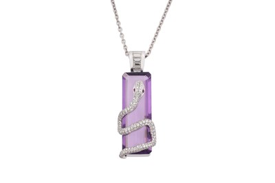 Lot 27 - A WHITE GOLD AND AMETHYST SNAKE PENDANT ON CHAIN