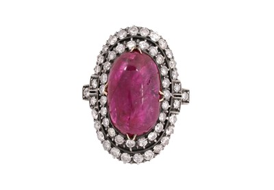 Lot 65 - A 14CT GOLD, BURMESE RUBY AND DIAMOND CLUSTER RING