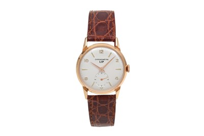 A LIP MEN’S 18K ROSE GOLD MANUAL WRISTWATCH.