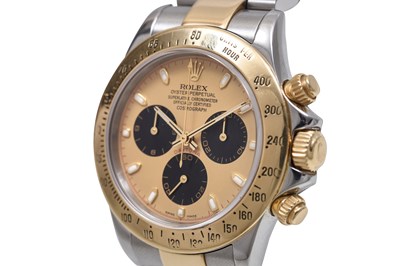 Lot 6 - AN ELEGANT MEN’S ROLEX STAINLESS STEEL AND 18K GOLD AUTOMATIC CHRONOGRAPH BRACELET WATCH.