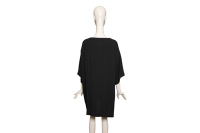 Lot 92 - A CHANEL BLACK SILK CRÊPE SHIFT DRESS