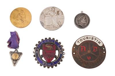 Lot 1 - A COLLECTION OF CONTINENTAL MEDALS AND BADGES