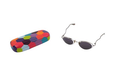 Lot 180 - KARL LAGERFELD MODEL 4121 VINTAGE SILVER METAL UNISEX OVAL SUNGLASSES