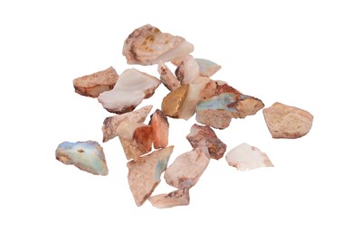 Lot 56 - A COLLECTION OF OPAL AND BLUEJOHN FRAGMENTS
