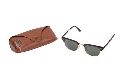 Lot 178 - RAY-BAN MODEL RB2176 FOLDING CLUBMASTER SUNGLASSES WITH CASE